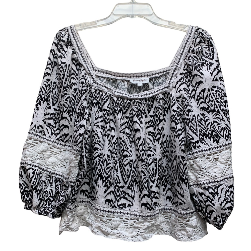 Panama Jack Black & White Square-Neck Crochet Peasant Top